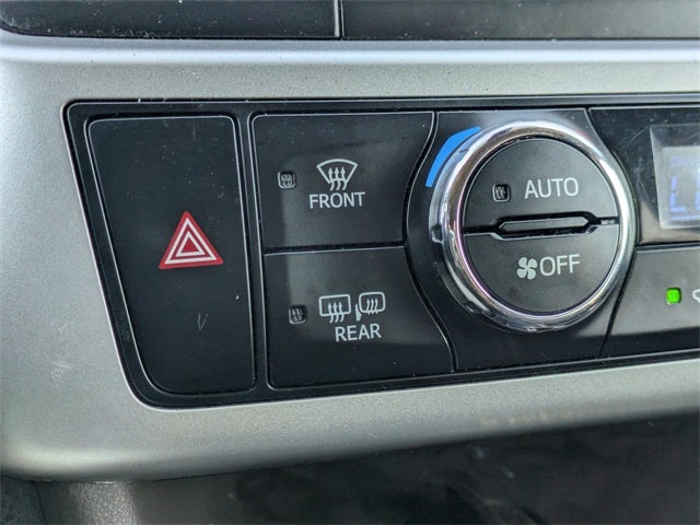 2018 Toyota Highlander Base