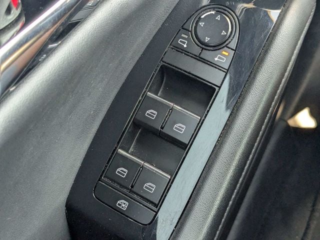 2023 Mazda Mazda3 2.5 S Preferred Package Base