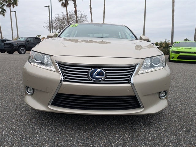 2015 Lexus ES 300h