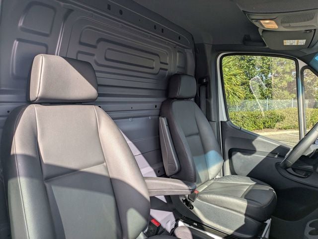 2025 Mercedes-Benz Sprinter 2500 Base