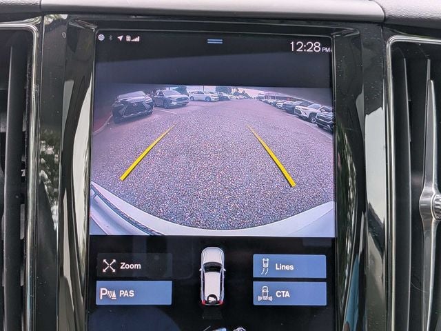 2021 Volvo XC60 T5 Momentum