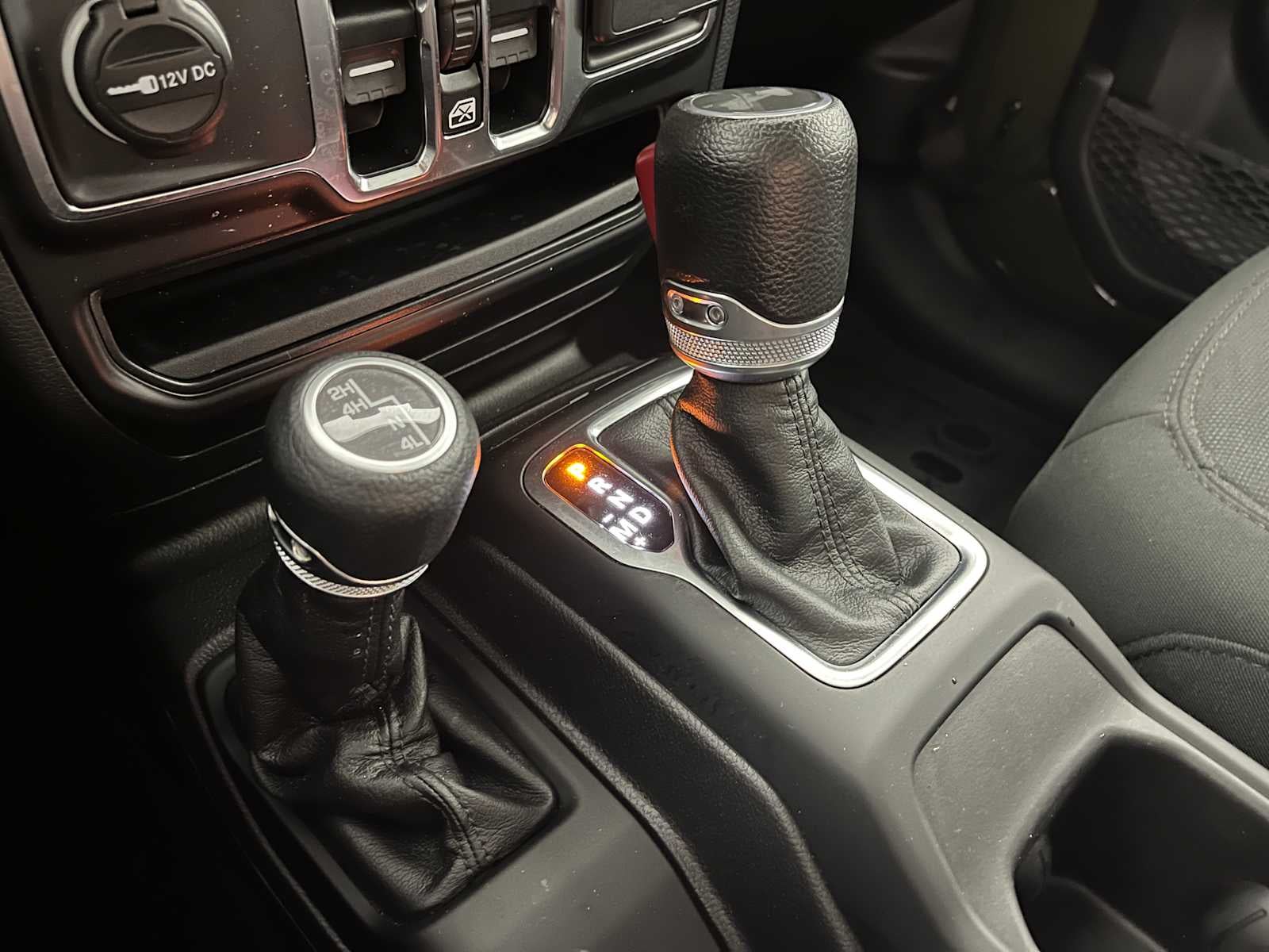 2023 Jeep Wrangler Sport Altitude