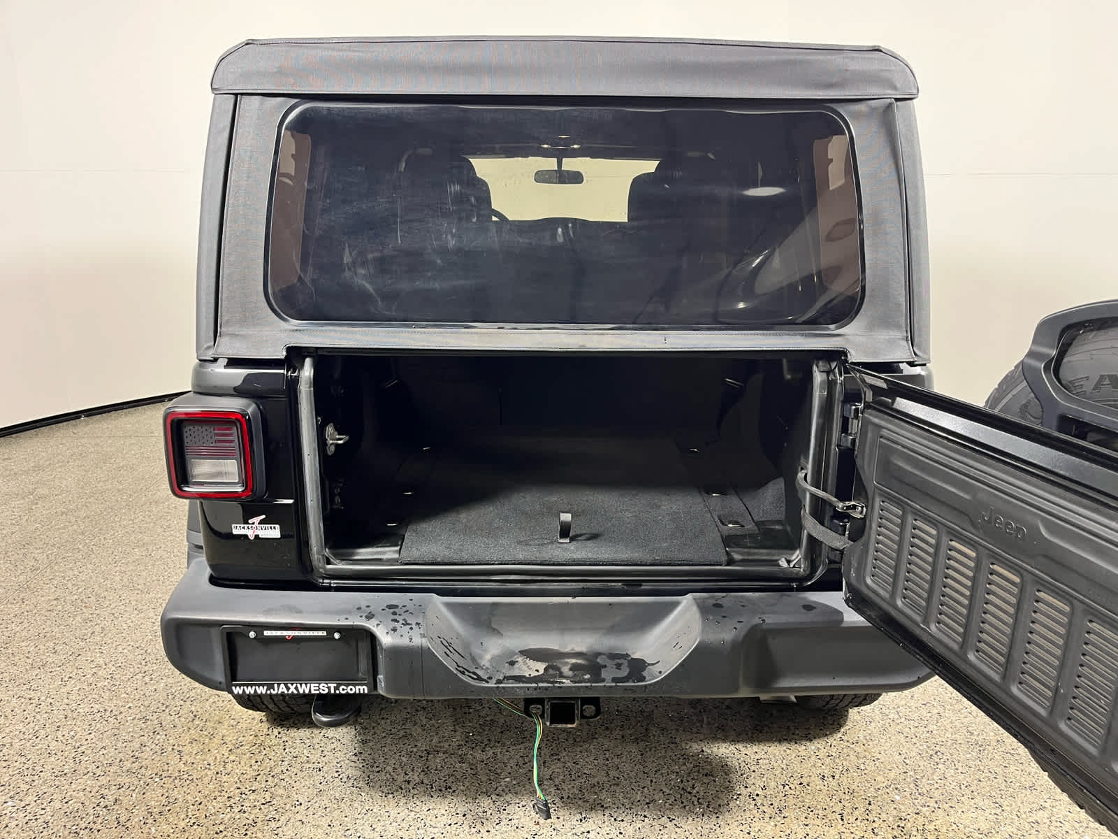 2023 Jeep Wrangler Freedom