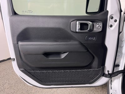 2022 Jeep Wrangler Unlimited Sahara Altitude 4x4