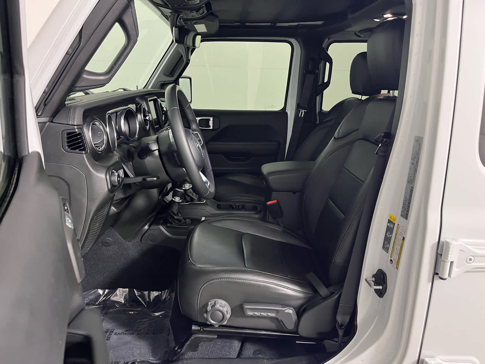 2022 Jeep Wrangler Unlimited Sahara Altitude 4x4