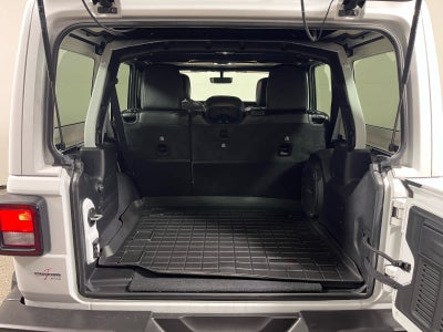 2022 Jeep Wrangler Unlimited Sahara Altitude 4x4