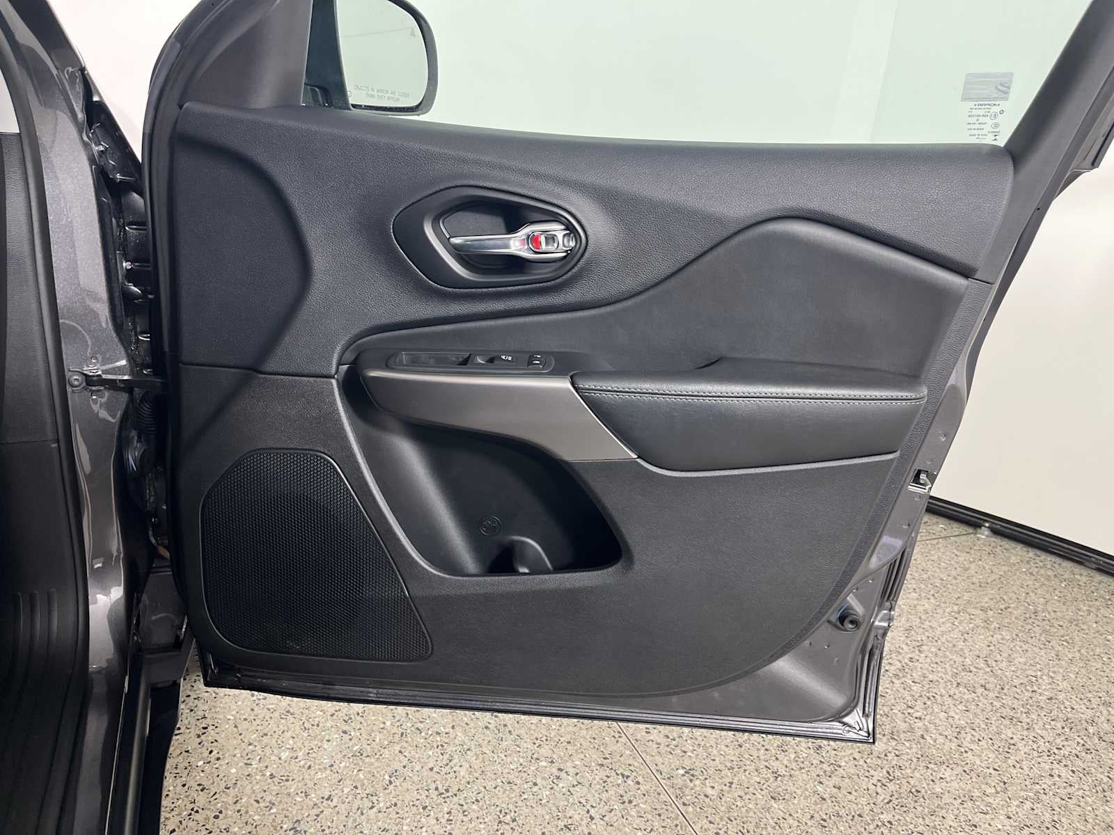 2022 Jeep Cherokee Latitude Lux FWD