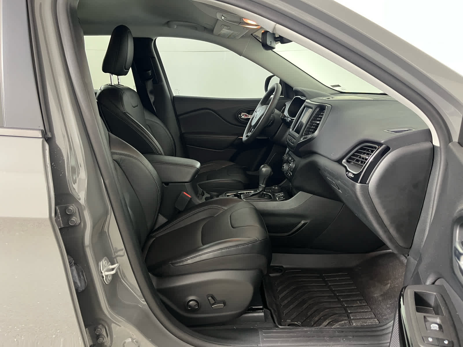 2023 Jeep Cherokee Altitude Lux 4x4