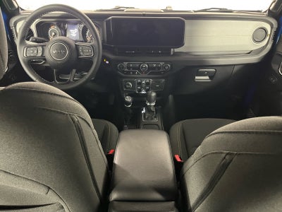 2025 Jeep Wrangler 4-Door Summit 4x4