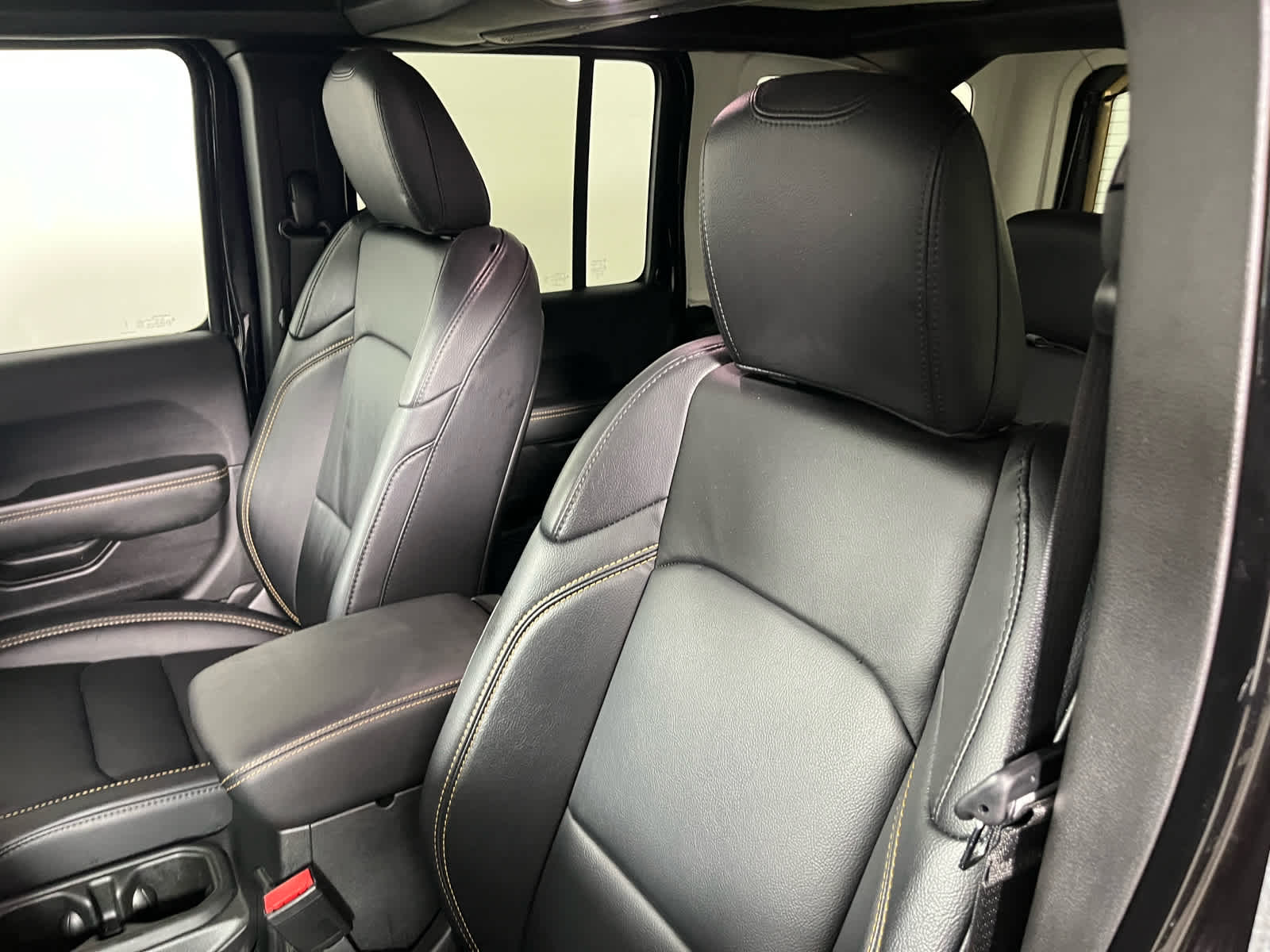 2024 Jeep Wrangler 4-Door Sahara 4x4