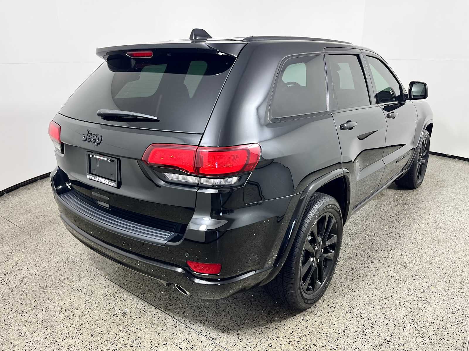 2021 Jeep Grand Cherokee Laredo X 4x2