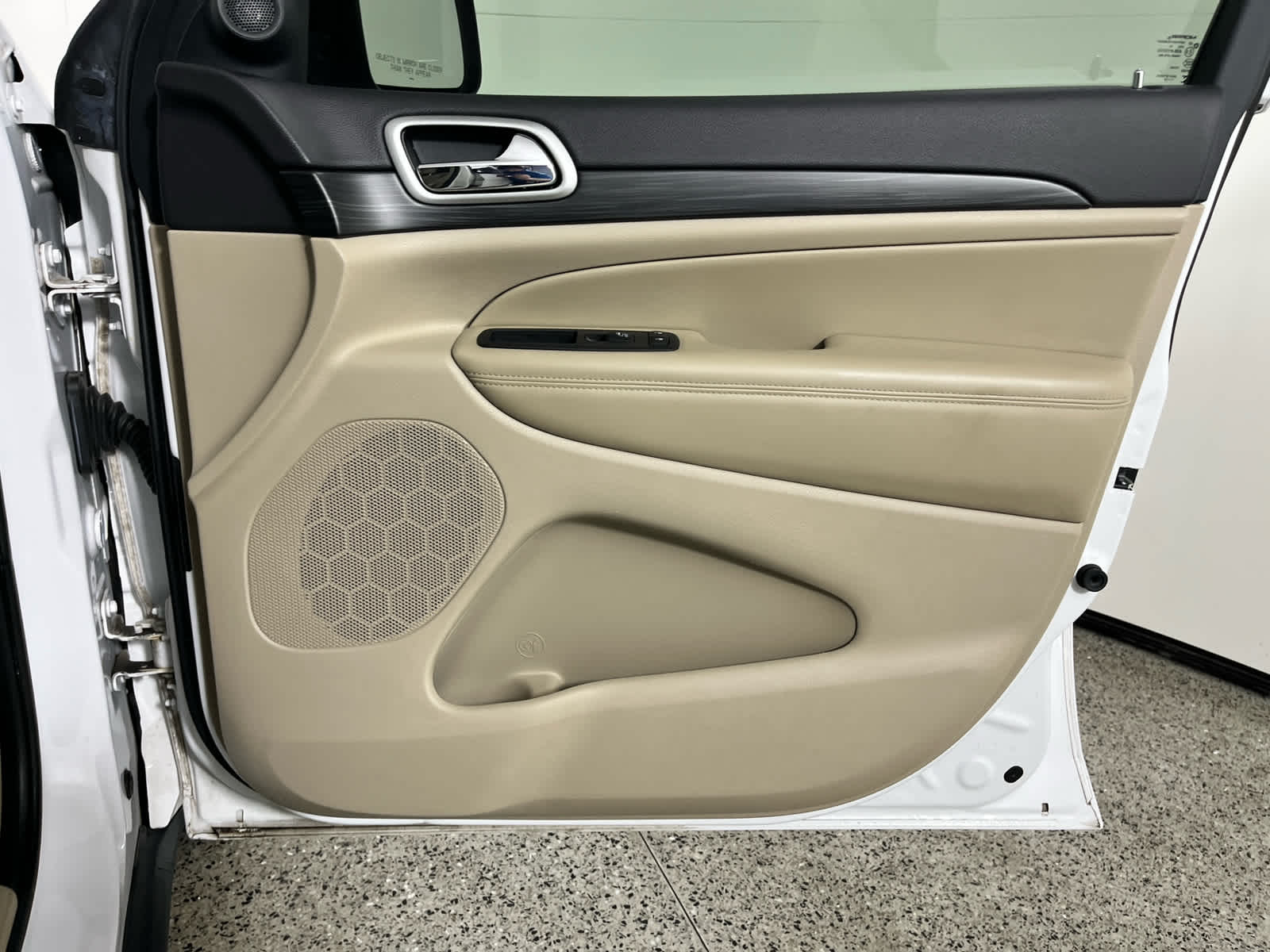 2022 Jeep Grand Cherokee WK Laredo E