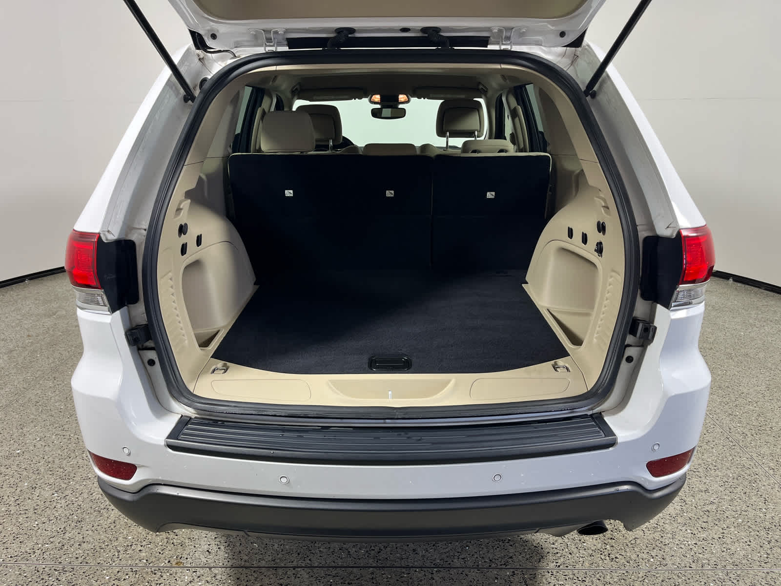 2022 Jeep Grand Cherokee WK Laredo E