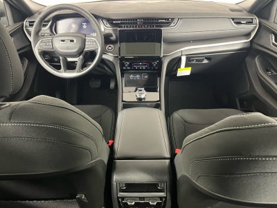 2025 Jeep Grand Cherokee GRAND CHEROKEE LAREDO X 4X2