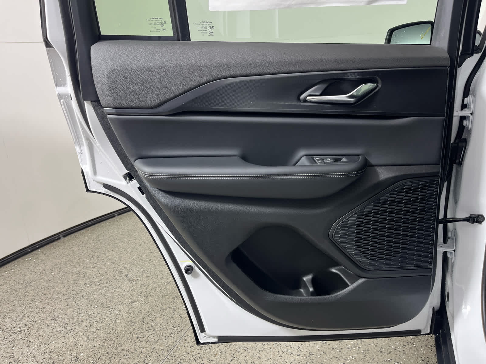 2025 Jeep Grand Cherokee GRAND CHEROKEE LAREDO X 4X2