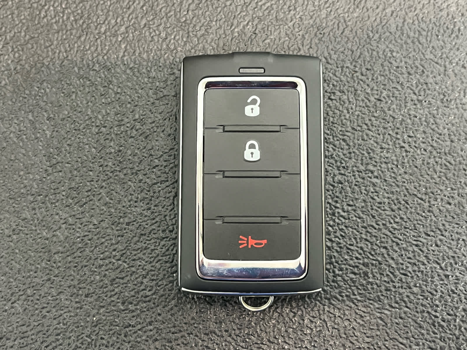 2025 Jeep Grand Cherokee GRAND CHEROKEE LAREDO X 4X2