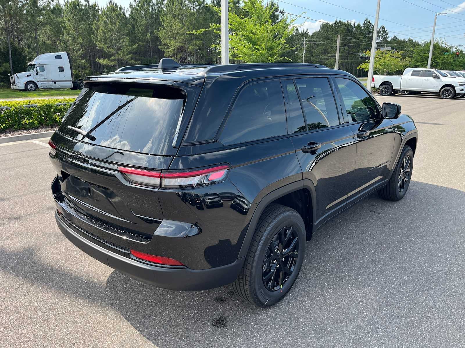 2025 Jeep Grand Cherokee GRAND CHEROKEE ALTITUDE X 4X2