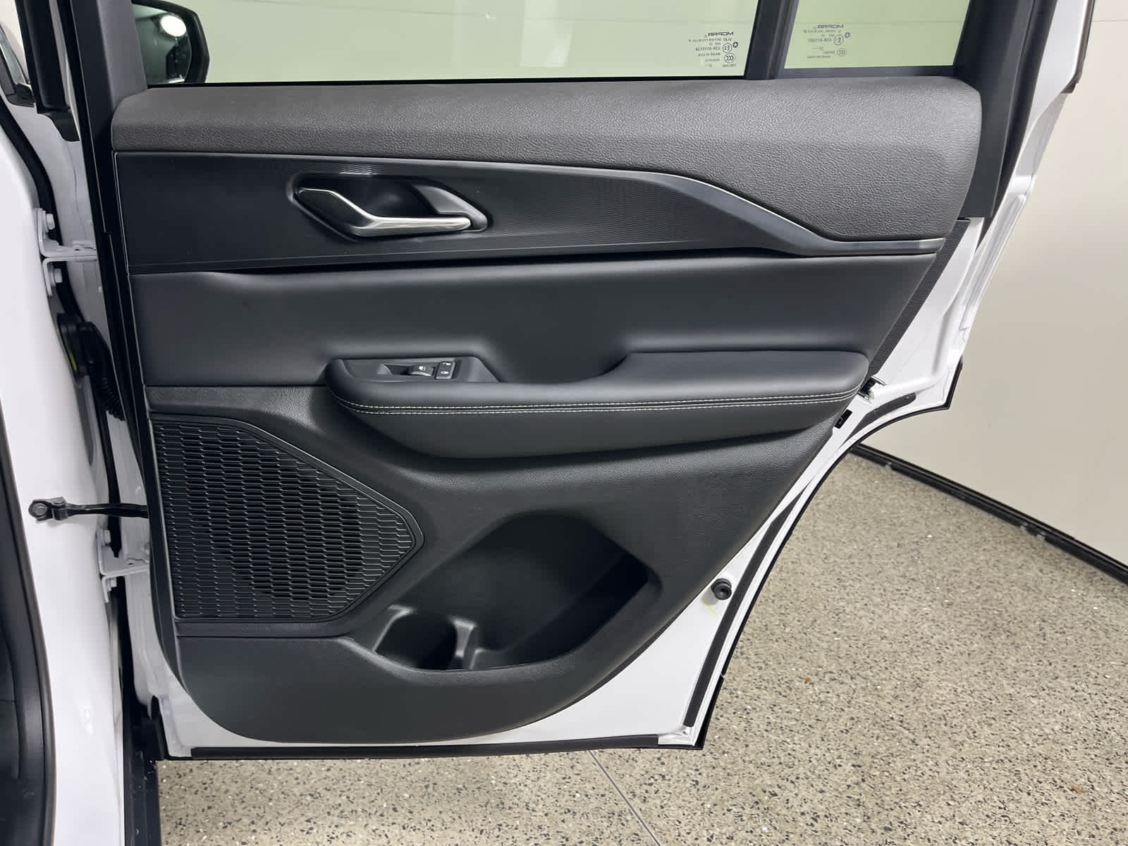 2025 Jeep Grand Cherokee GRAND CHEROKEE LAREDO X 4X2