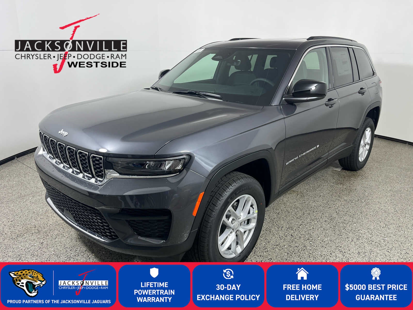 2025 Jeep Grand Cherokee GRAND CHEROKEE LAREDO X 4X2