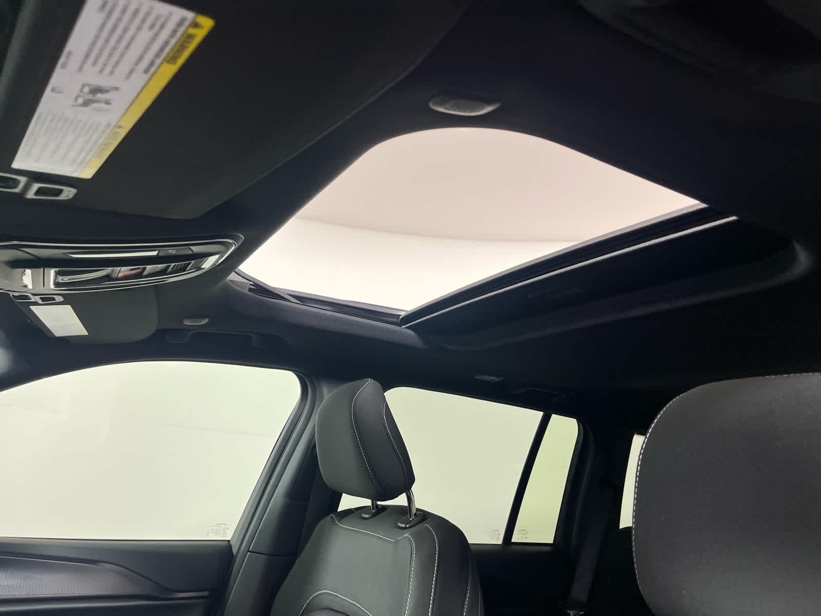 2025 Jeep Grand Cherokee GRAND CHEROKEE LAREDO X 4X2