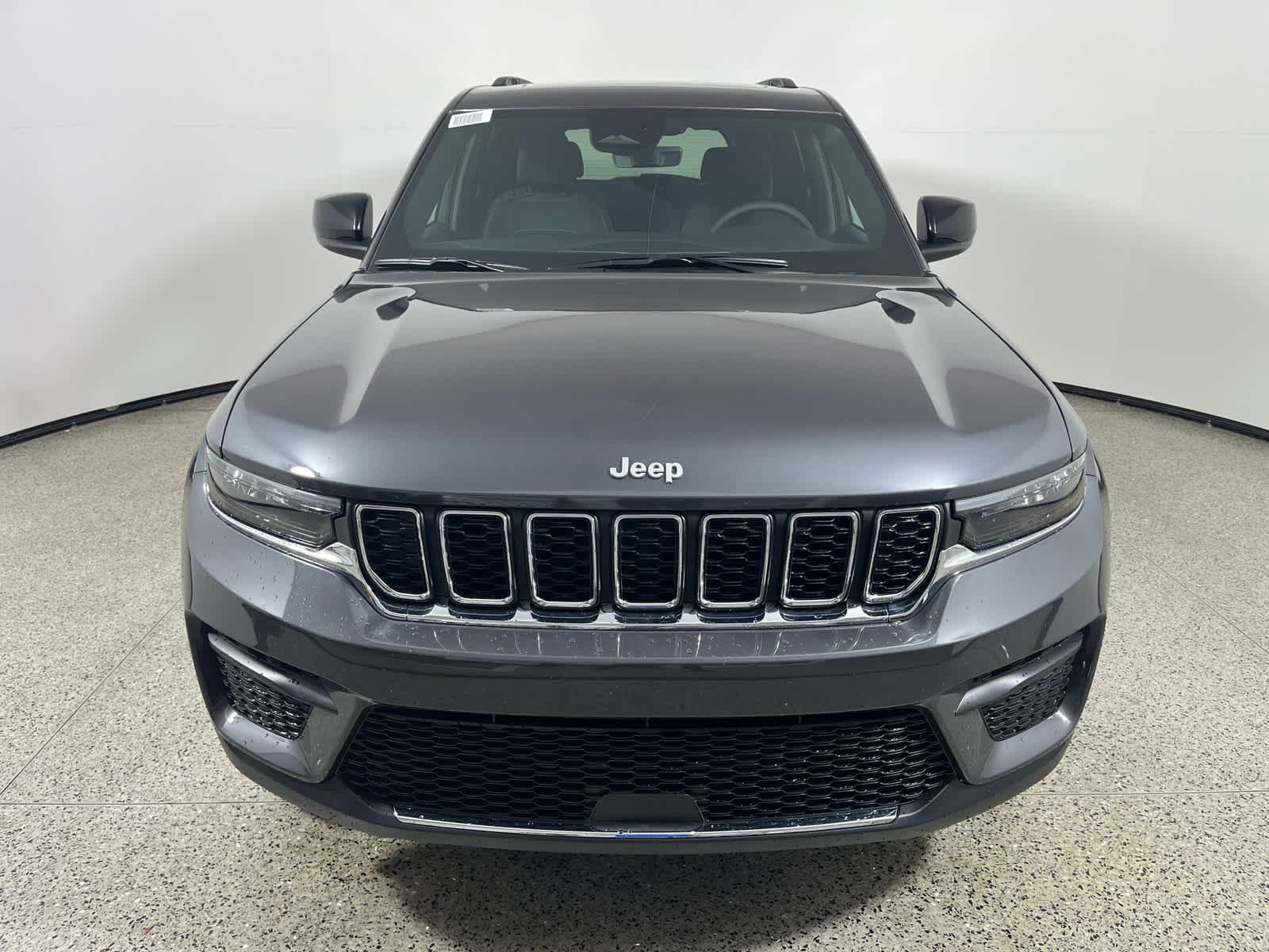2025 Jeep Grand Cherokee GRAND CHEROKEE LAREDO X 4X2