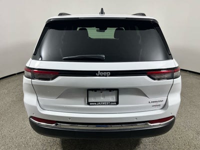 2026 Jeep Grand Cherokee Laredo