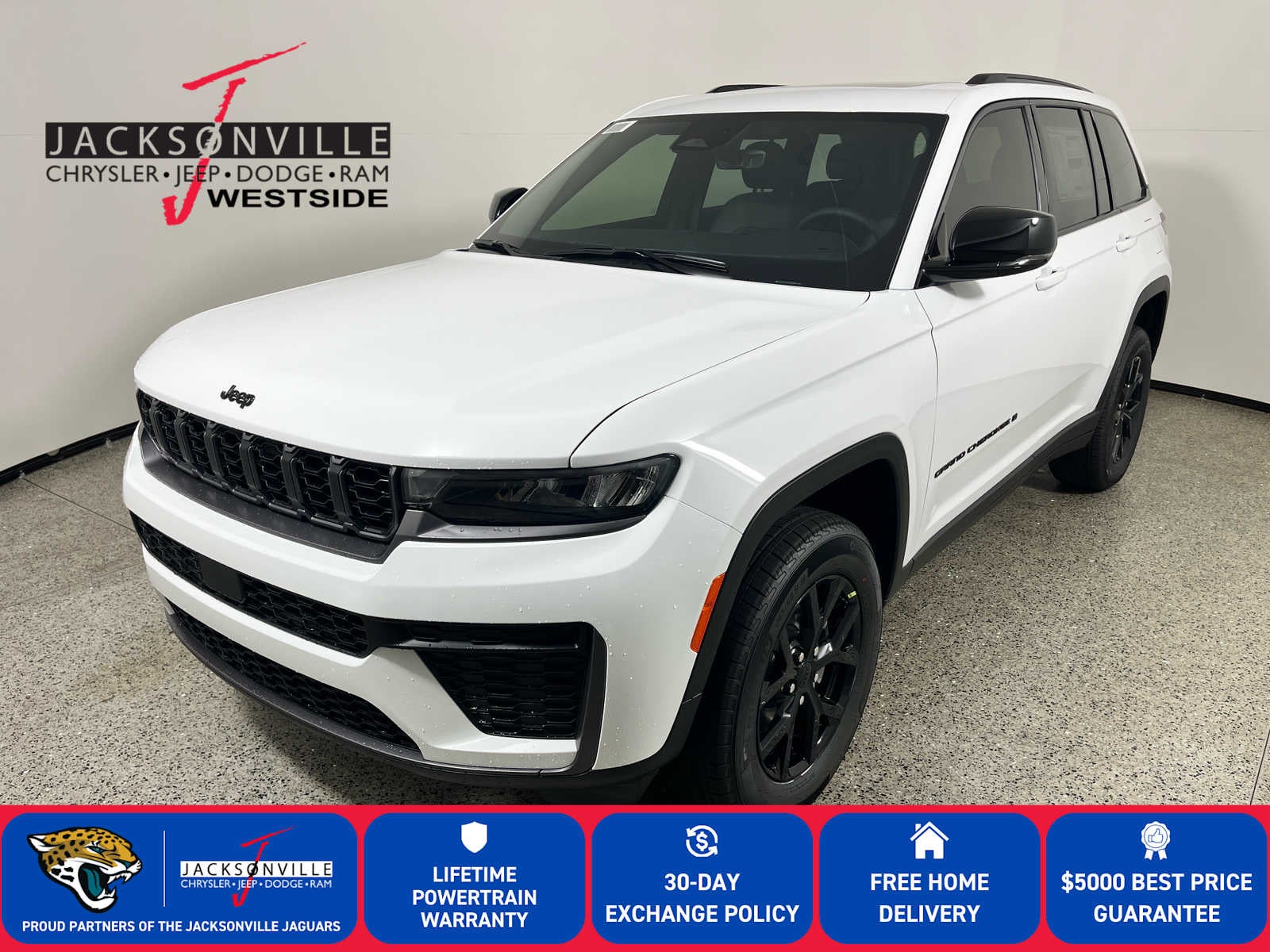 2026 Jeep Grand Cherokee Laredo Altitude