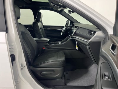 2026 Jeep Grand Cherokee GRAND CHEROKEE LAREDO ALTITUDE 4X2