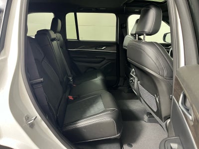 2026 Jeep Grand Cherokee GRAND CHEROKEE LAREDO ALTITUDE 4X2