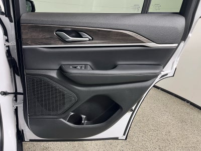 2026 Jeep Grand Cherokee GRAND CHEROKEE LAREDO ALTITUDE 4X2