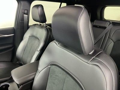 2026 Jeep Grand Cherokee GRAND CHEROKEE LAREDO ALTITUDE 4X2