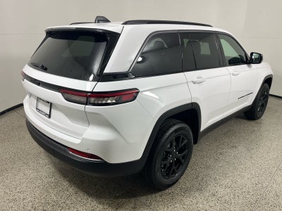 2026 Jeep Grand Cherokee GRAND CHEROKEE LAREDO ALTITUDE 4X2