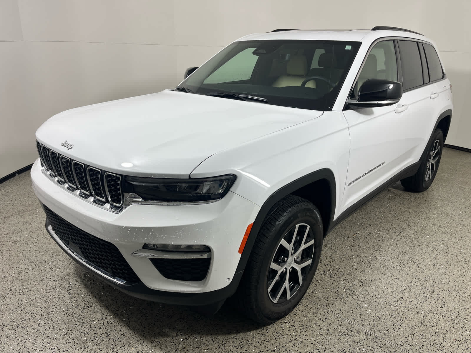 2024 Jeep Grand Cherokee Limited 4x2