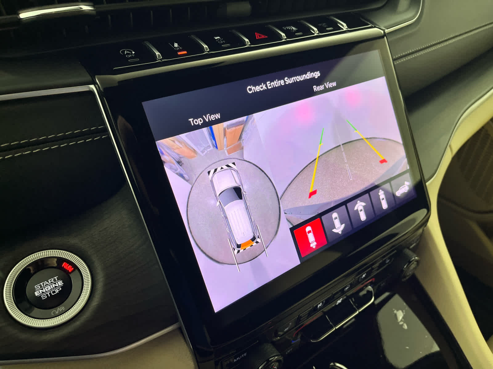 2025 Jeep Grand Cherokee Limited 4x2