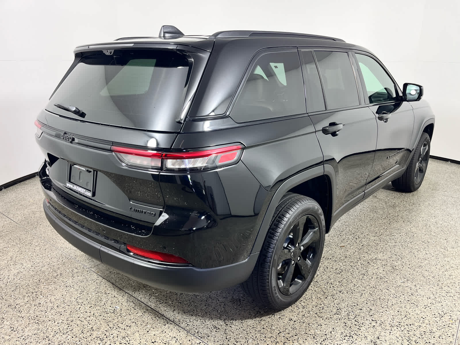 2025 Jeep Grand Cherokee Limited 4x2