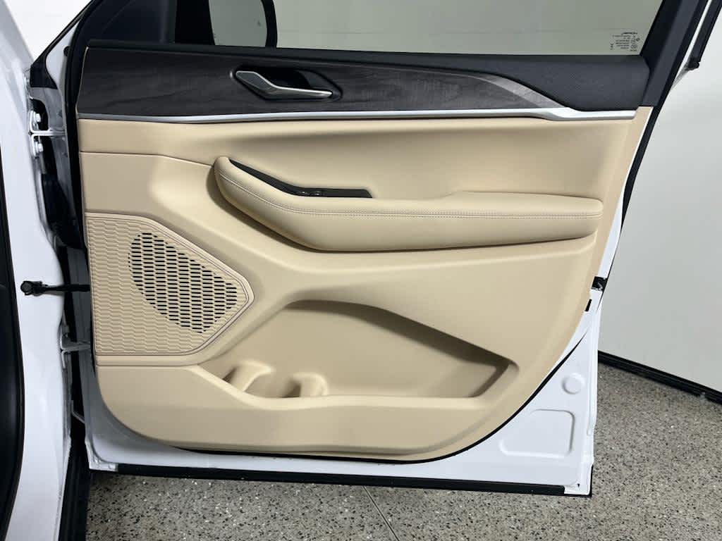 2025 Jeep Grand Cherokee GRAND CHEROKEE LIMITED 4X2