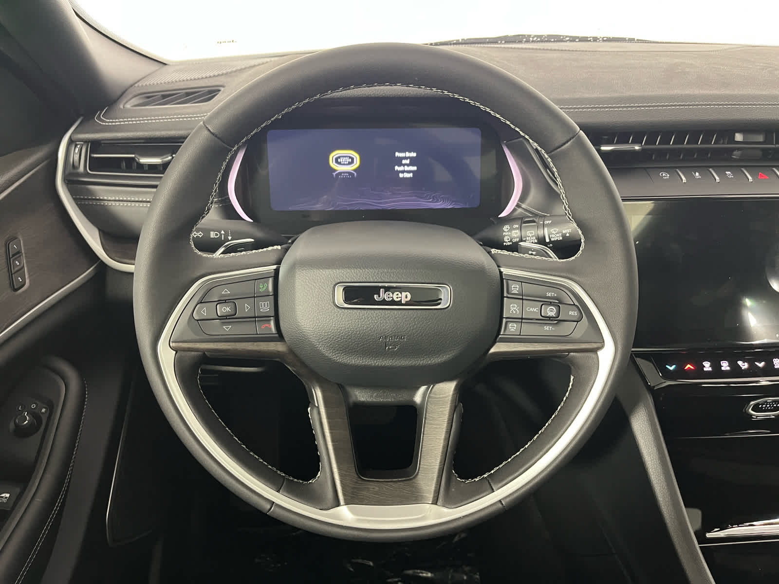 2026 Jeep Grand Cherokee GRAND CHEROKEE LIMITED 4X2