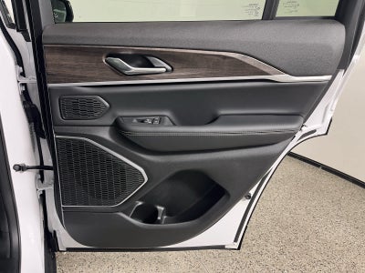 2026 Jeep Grand Cherokee GRAND CHEROKEE LIMITED 4X2