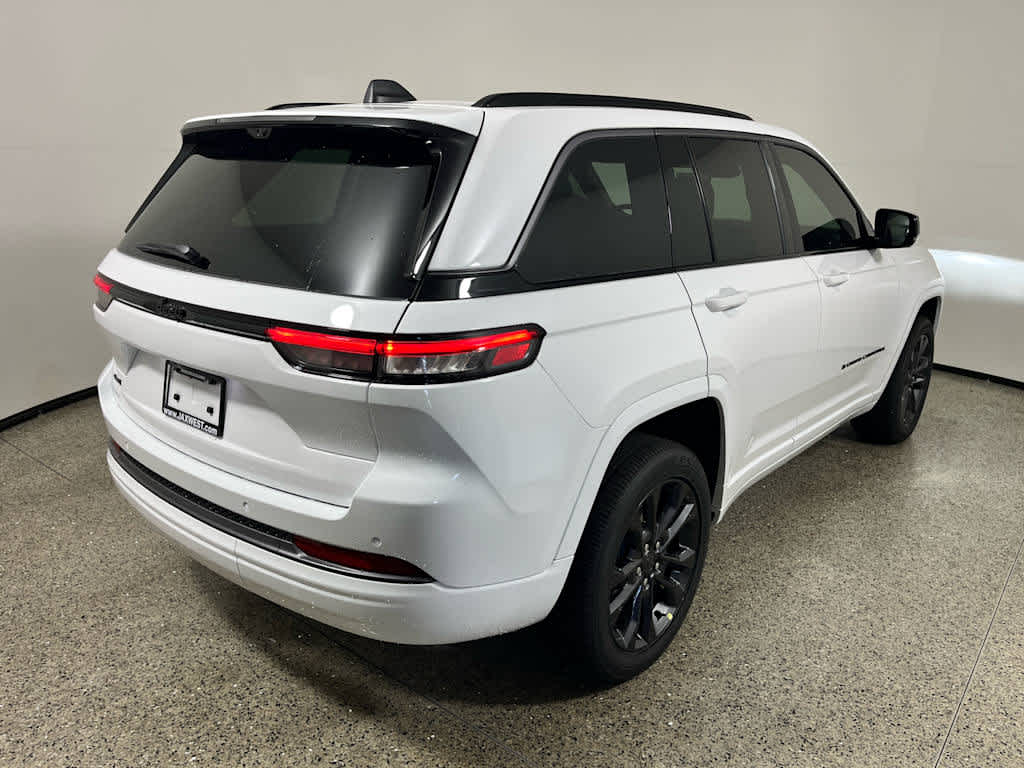 2026 Jeep Grand Cherokee GRAND CHEROKEE LIMITED RESERVE 4X4