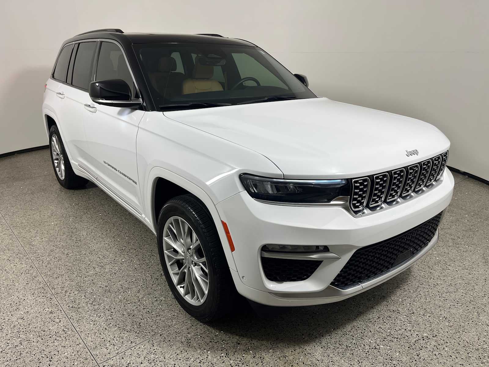 2024 Jeep Grand Cherokee Summit