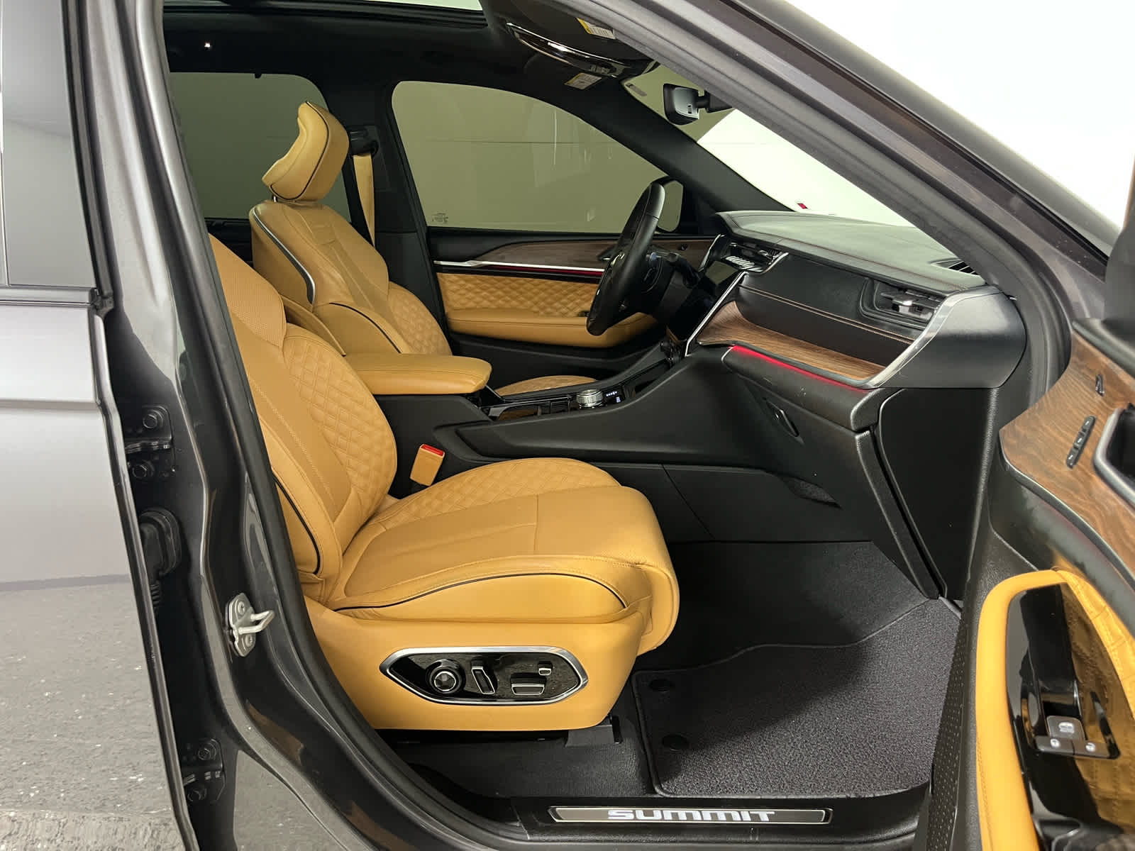 2024 Jeep Grand Cherokee Summit 4x4