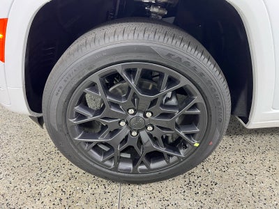 2026 Jeep Grand Cherokee GRAND CHEROKEE SUMMIT 4X4