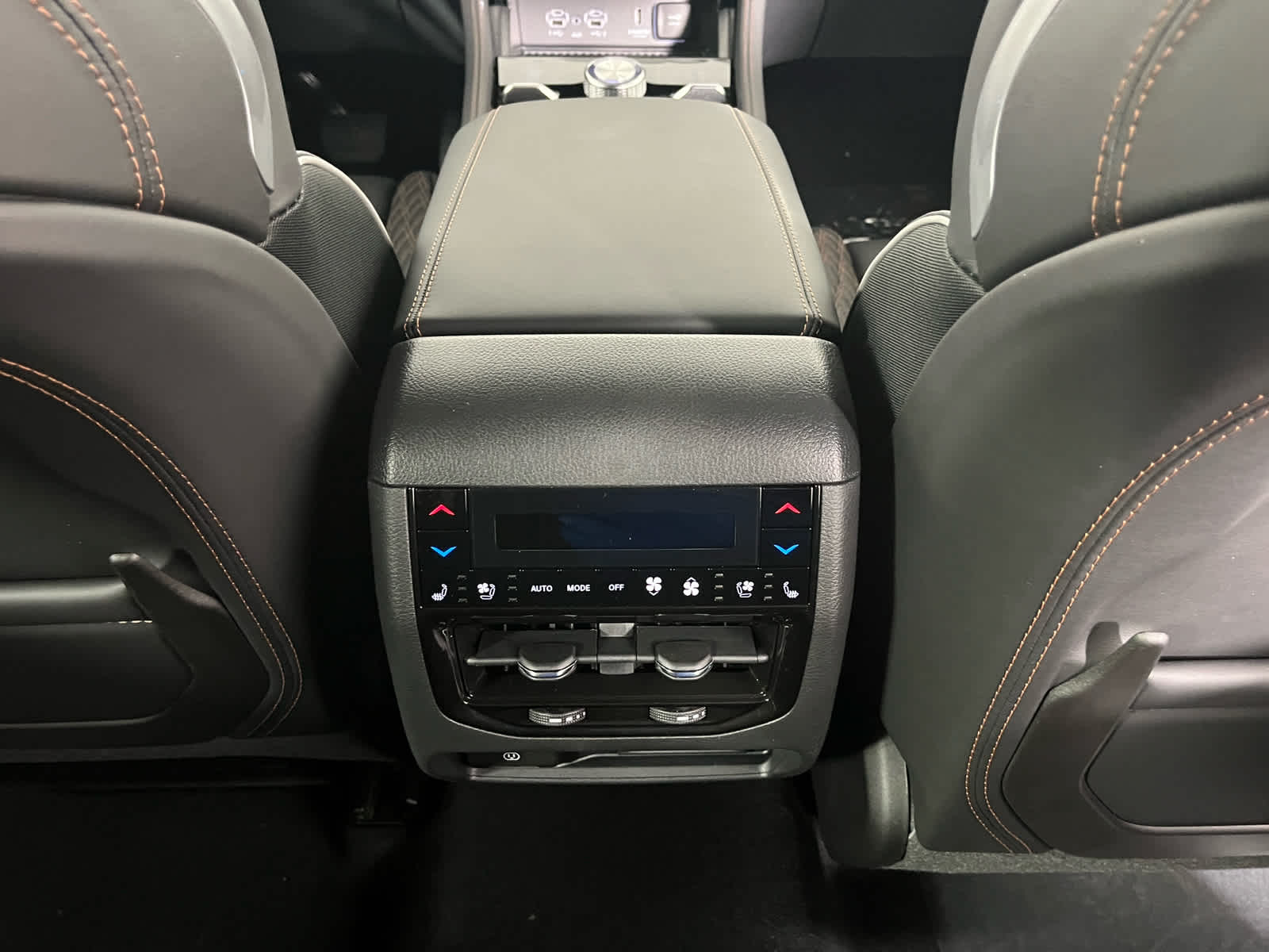 2026 Jeep Grand Cherokee GRAND CHEROKEE SUMMIT 4X4