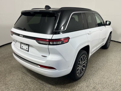 2026 Jeep Grand Cherokee GRAND CHEROKEE SUMMIT 4X4