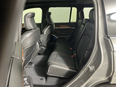 2027 Jeep Grand Cherokee Summit