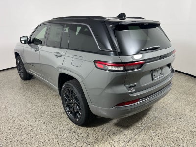 2027 Jeep Grand Cherokee Summit