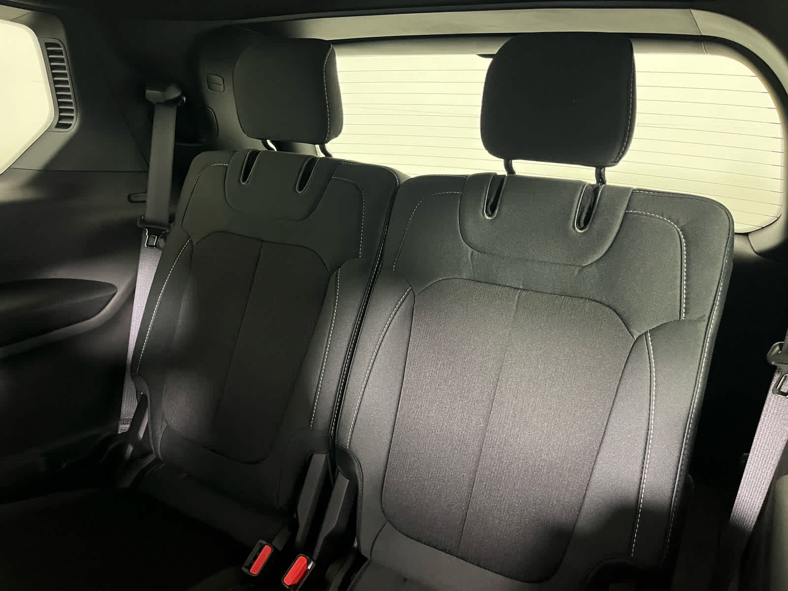 2025 Jeep Grand Cherokee GRAND CHEROKEE L LAREDO X 4X2