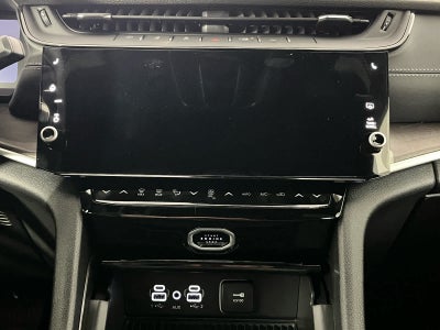 2026 Jeep Grand Cherokee L Laredo Altitude