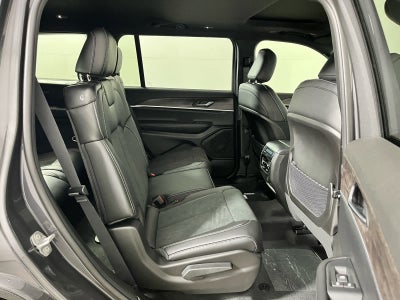 2026 Jeep Grand Cherokee L Laredo Altitude