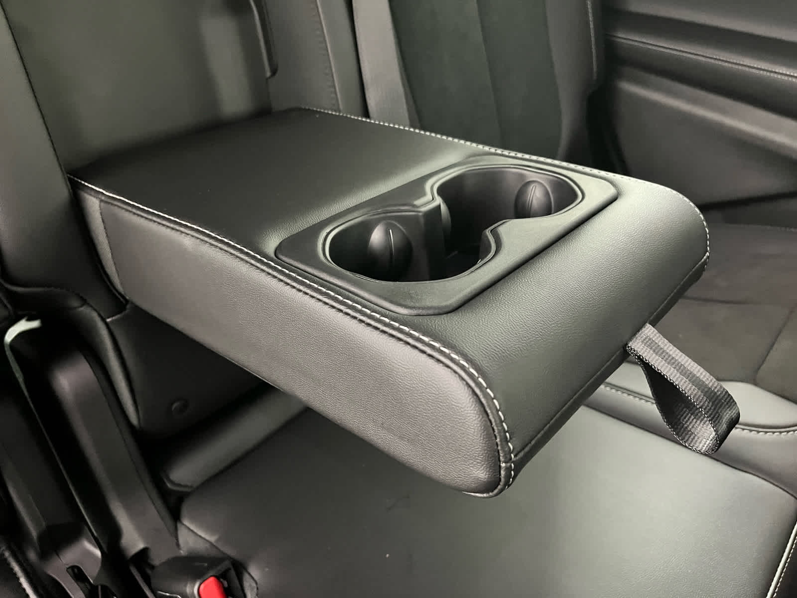 2026 Jeep Grand Cherokee L Laredo Altitude